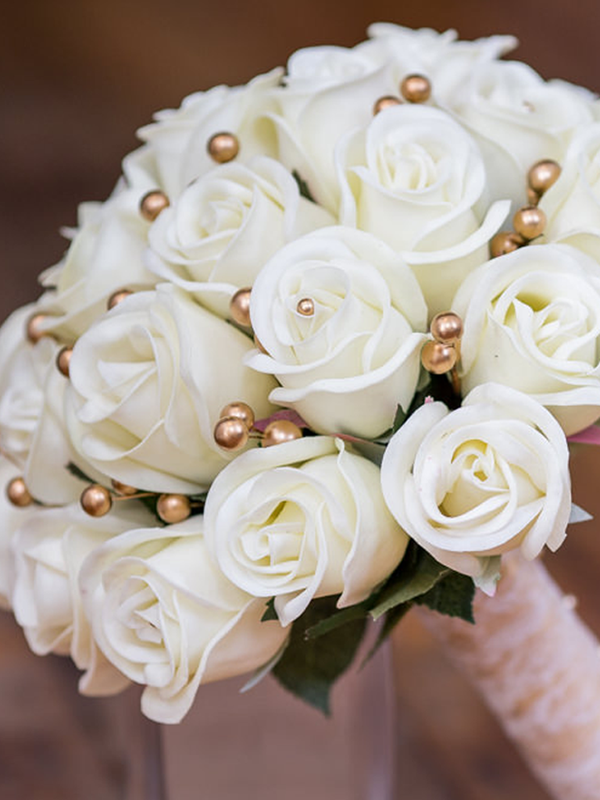 Ivory wedding bouquet